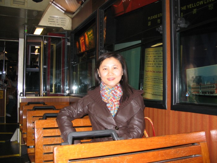 on peak tram.JPG