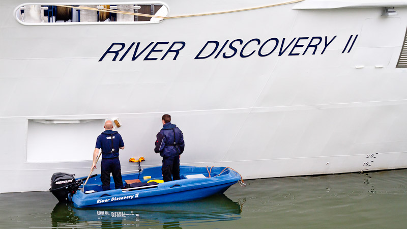 Painting the Barge