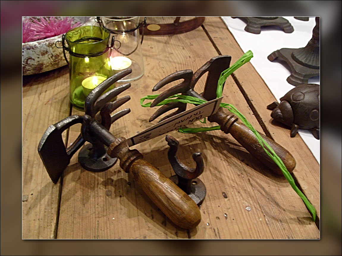 26-garden-tools.jpg