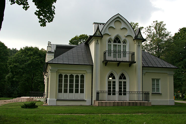 Manor House