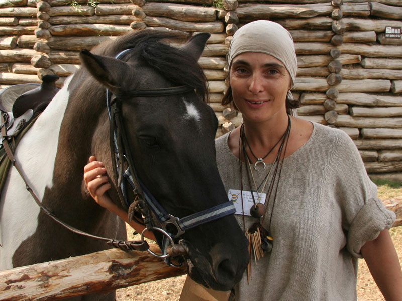 Spinner with horse - portrait