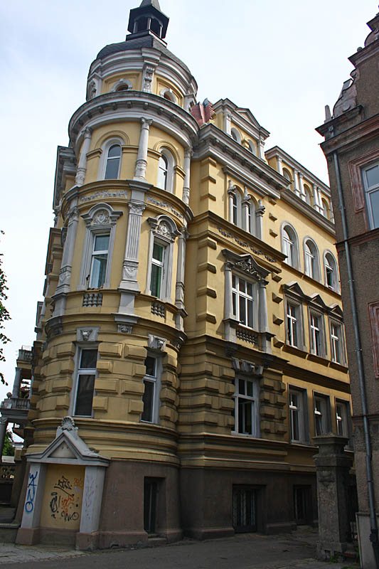 Architecture