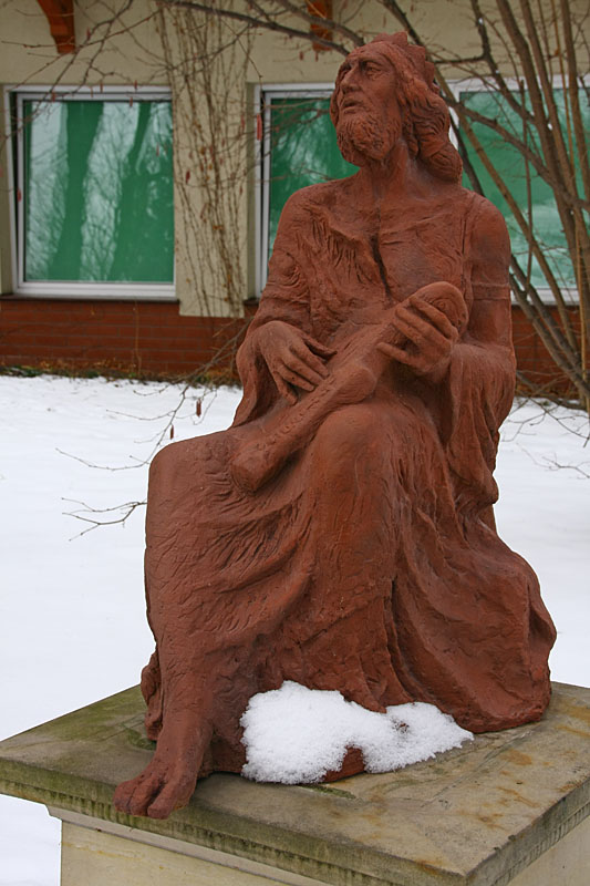 Sculpture of David the psalmist
