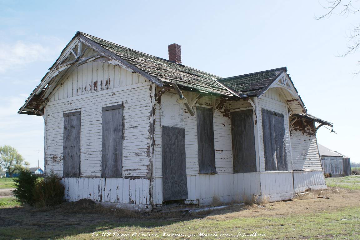 Ex- UP Depot  Culver KS 001.jpg