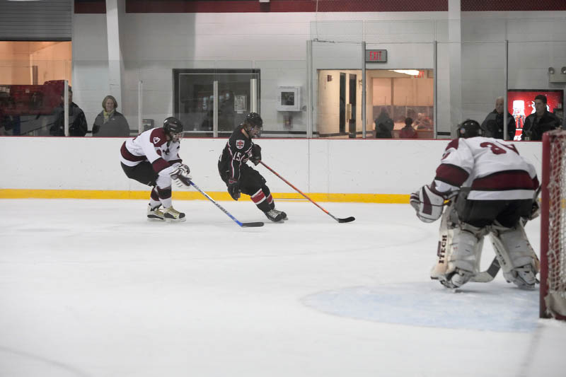 stg_07hockey_middlesex_007.jpg