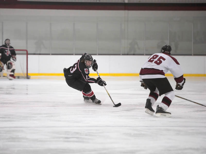 stg_07hockey_middlesex_015.jpg