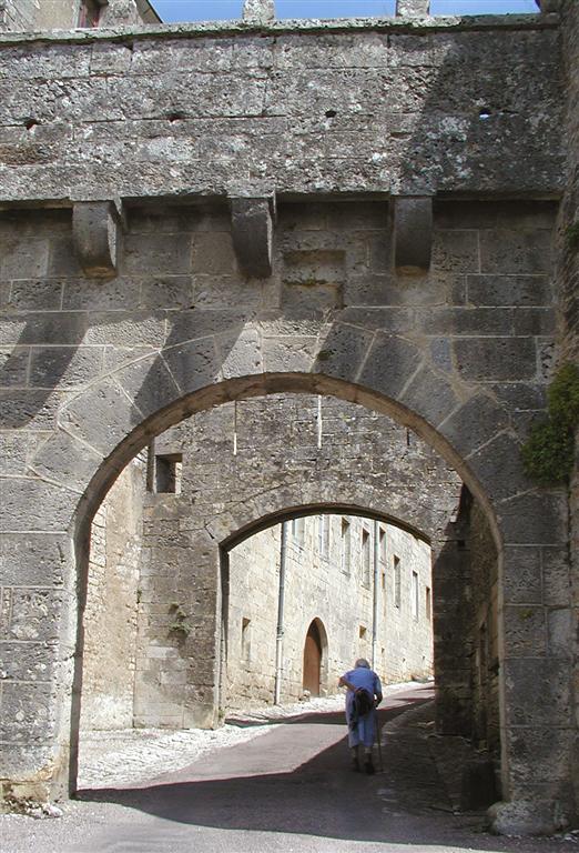 652 Flavigny 28.jpg