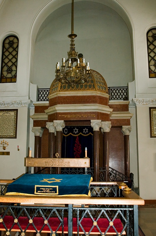 Nozyk Synagogue