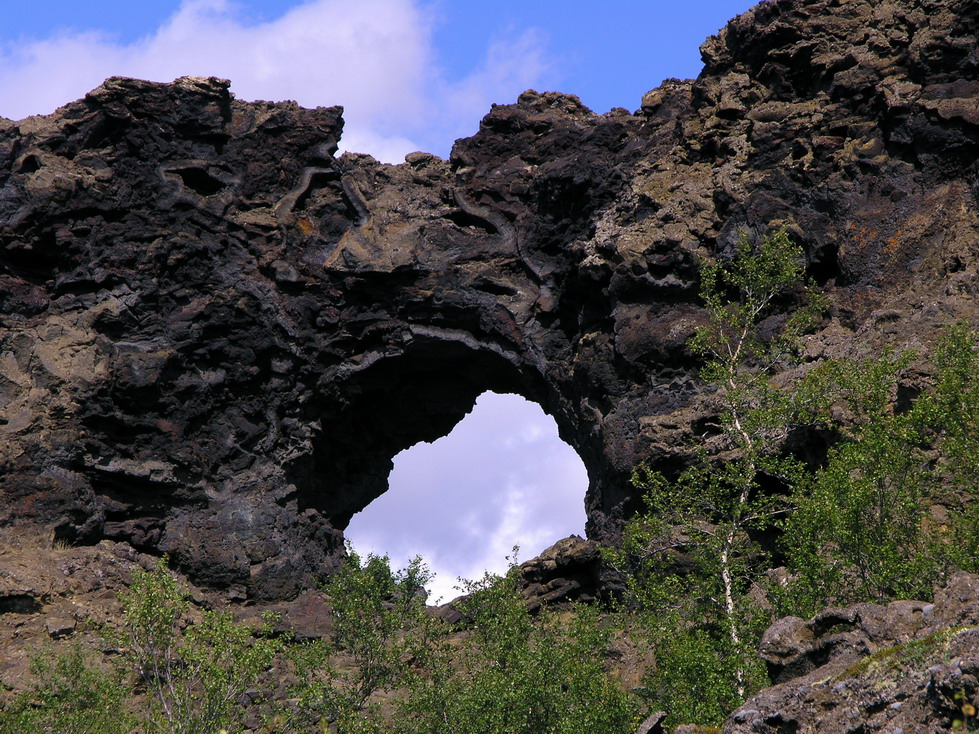 rough lava structures at Dimmuborgir