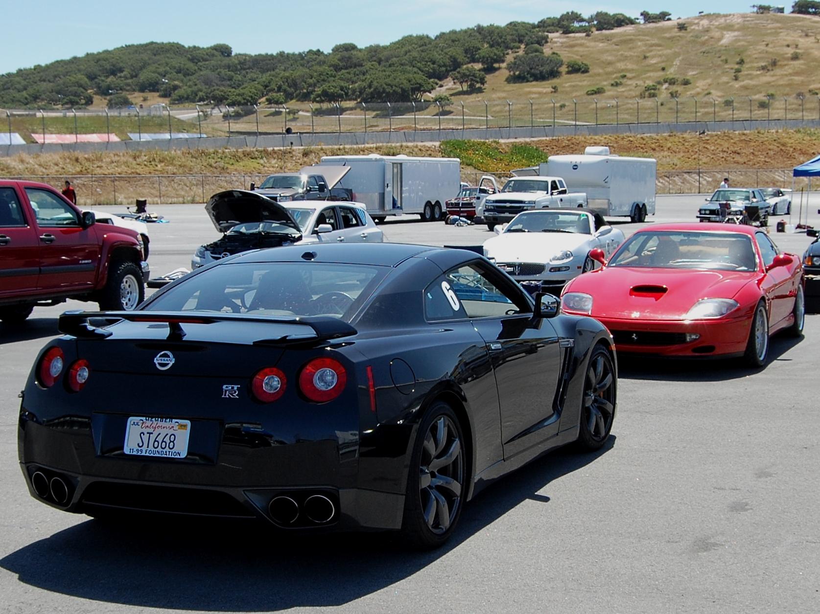Nissan GTR & Ferrari 550 Maranello