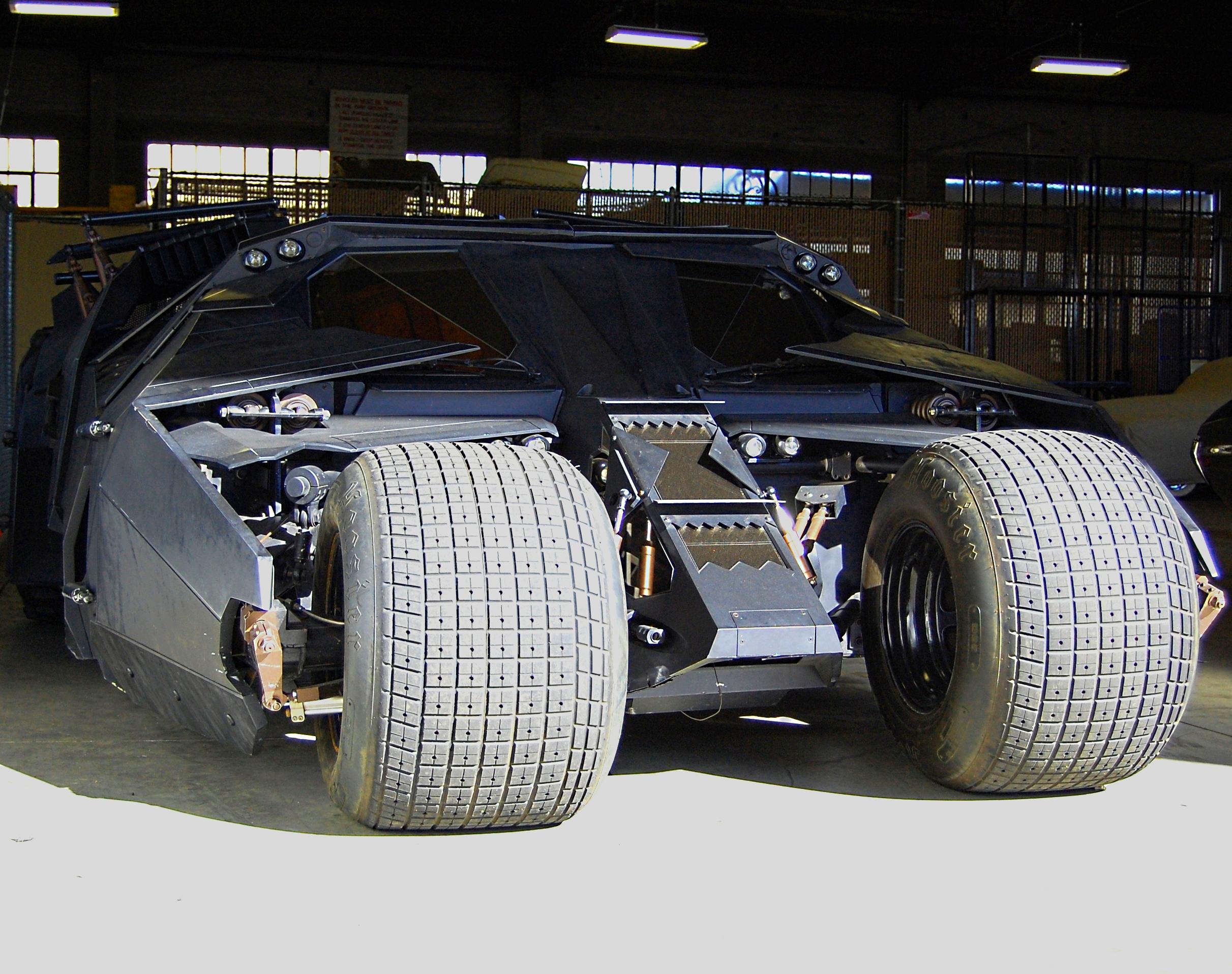 2008 Batmobile TUMBLER The Dark Knight Christian Bale Heath Ledger