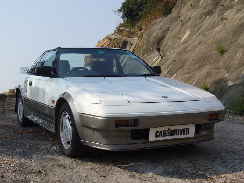 Repainted in 2006 for dual tone colour
