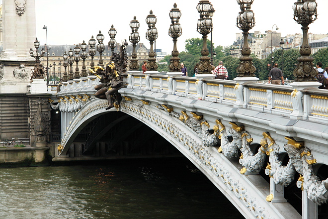 Bridge to des Invalides