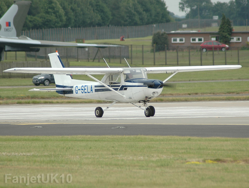 Cessna 152       G-SELA