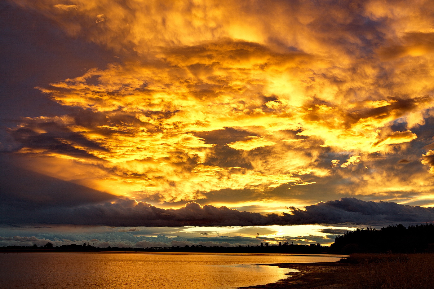 Sunset - Lake Ellesmere