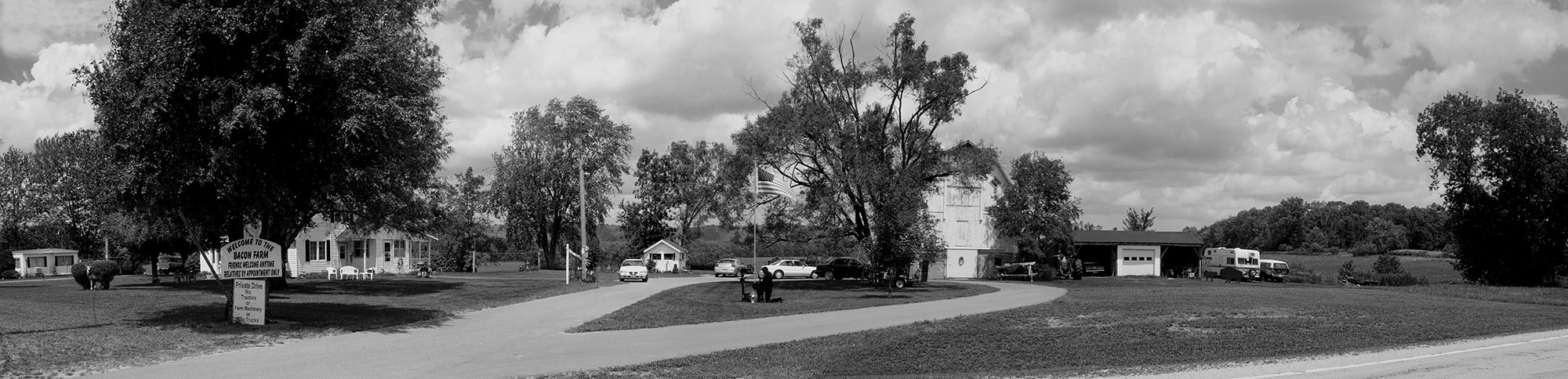 Farm-Pano-bw.jpg