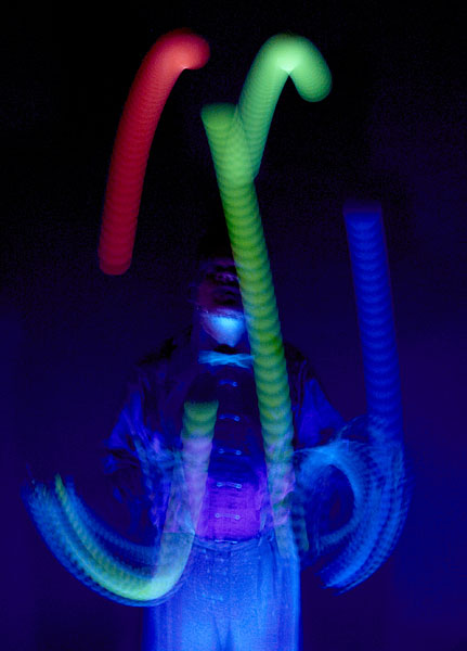 blacklight-balls-0028.jpg