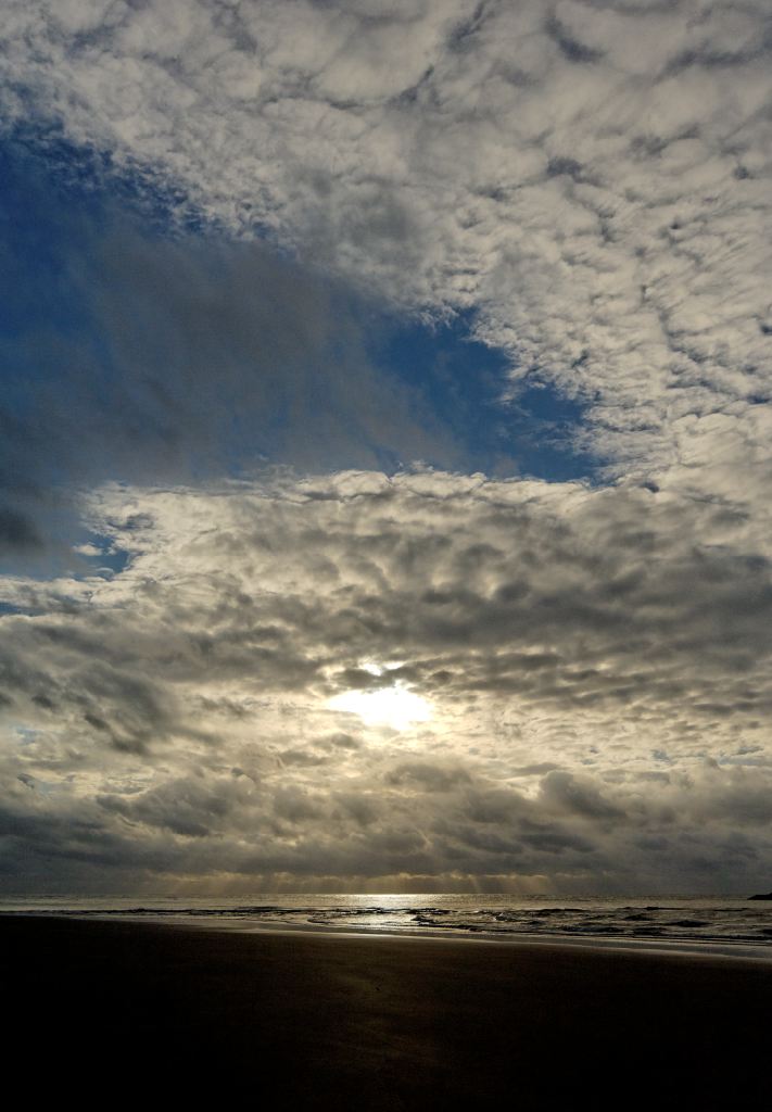 Clouds and sunburst (_DSC0352)