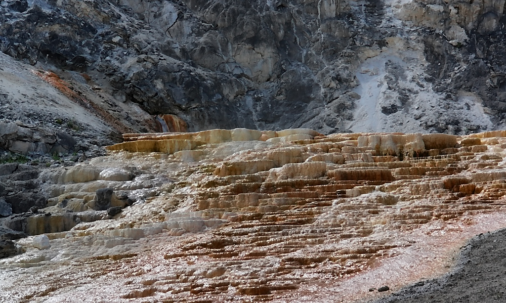 Geyser DSC03018 hdr Yellowstone   R1.jpg