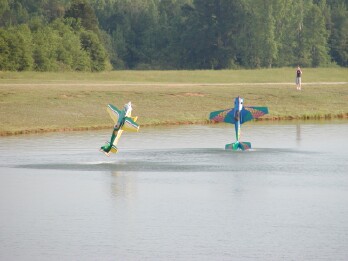 Barry & Friend hovering over pond at Joe Nalls