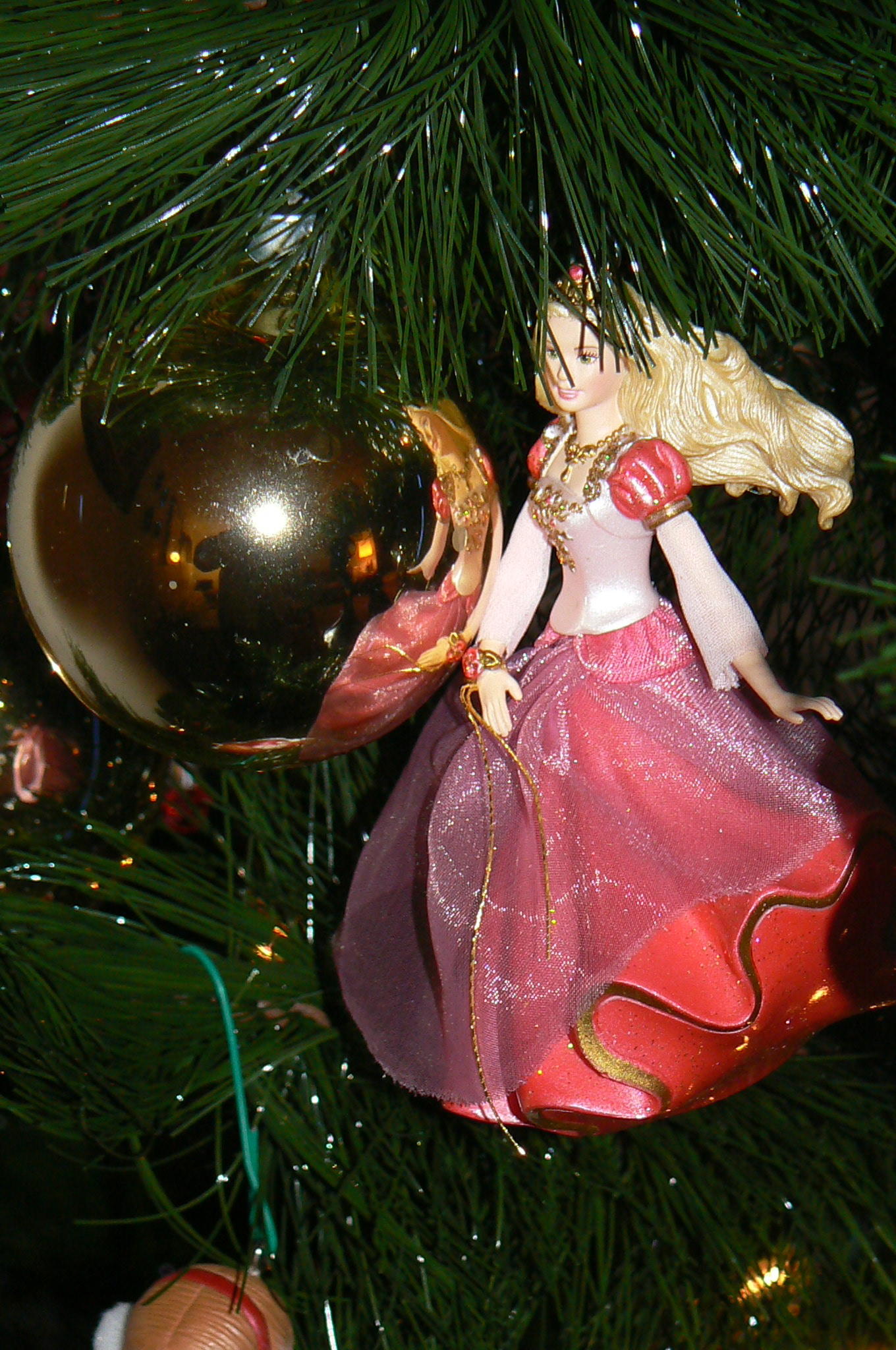 Hilarys ornament