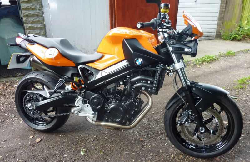 BMW  F800