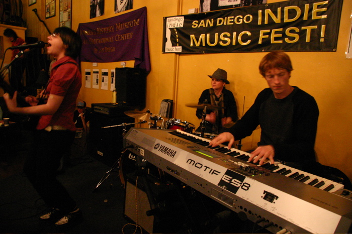 Anna Troy Band