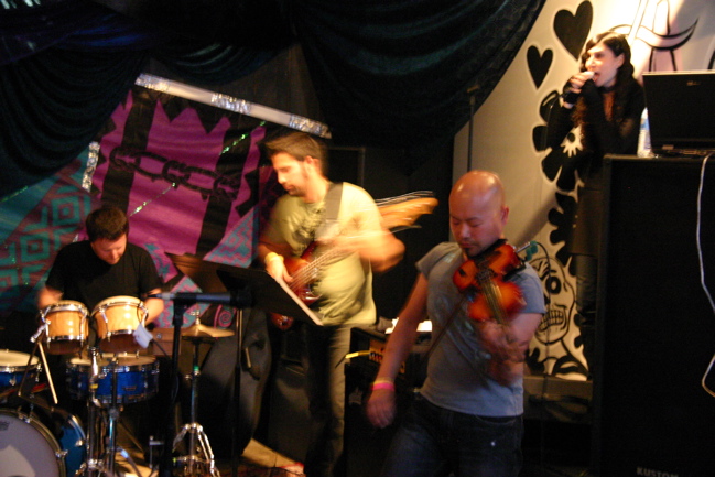 Alu Performing At The Rubber Rose