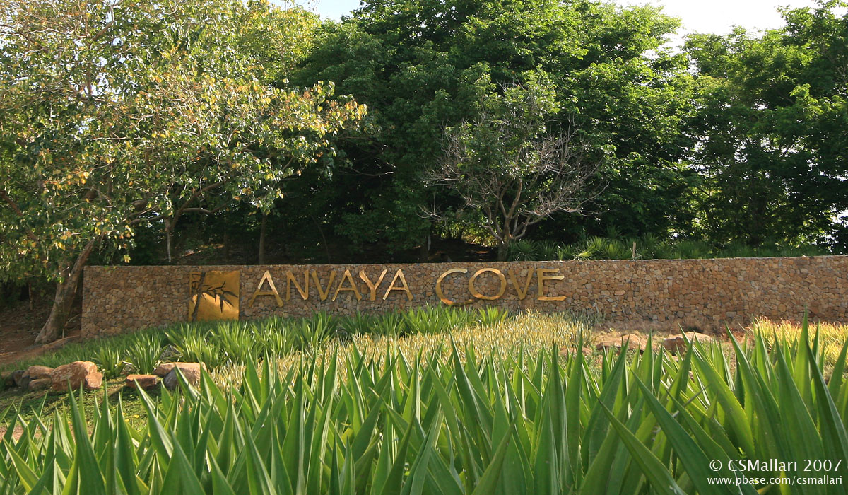 Anvaya Cove Entrance