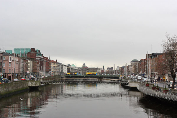 Hapenny Bridge