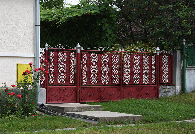 Gates_5.jpg