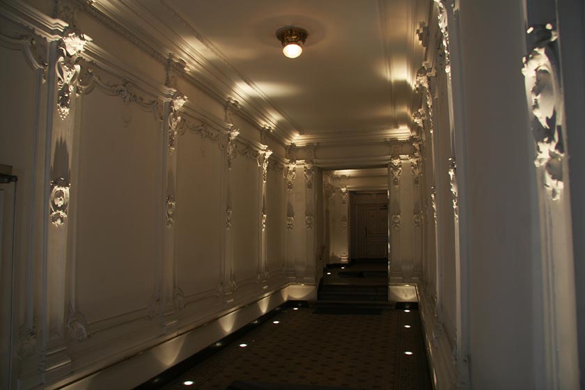 Corridor in Vienna130.jpg