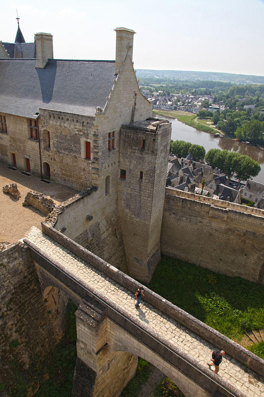 Chinon1