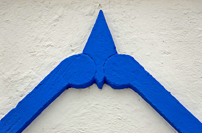 The blue arrow