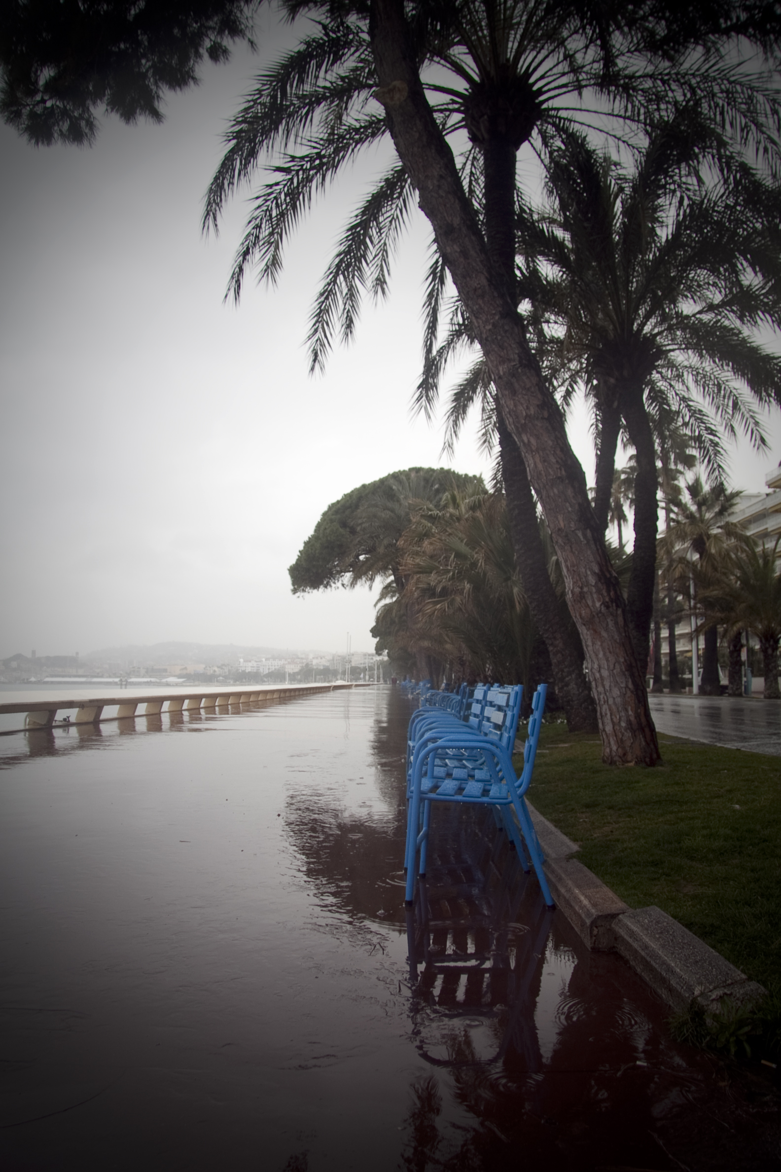 La Croisette in the rain