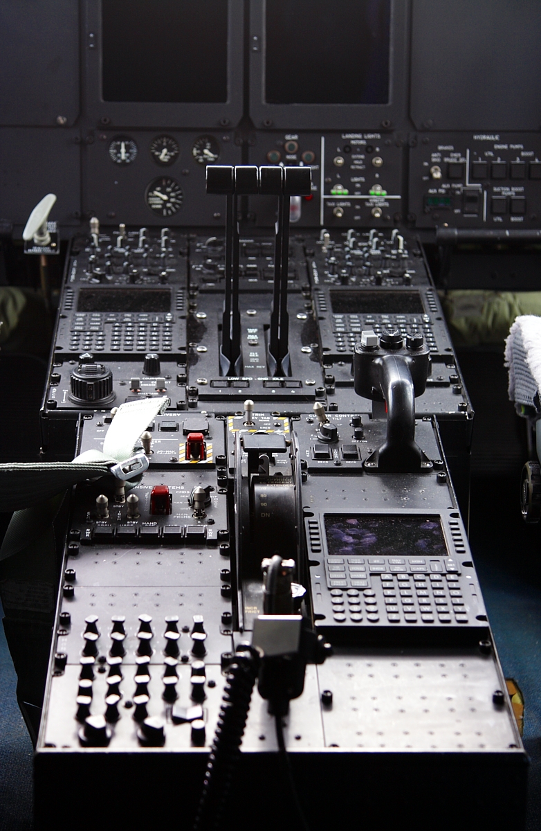 C-130J_cockpit