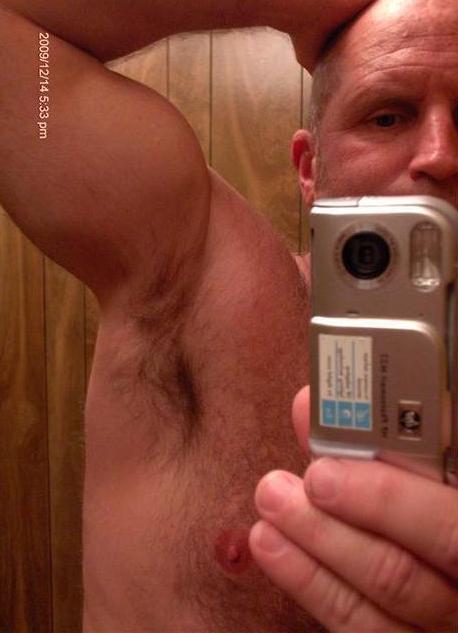 hairy armpit daddy personals.jpg