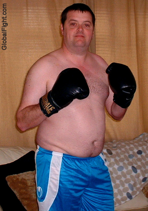 heavyweight middle man stocky british uk boxer photos gallery.jpg