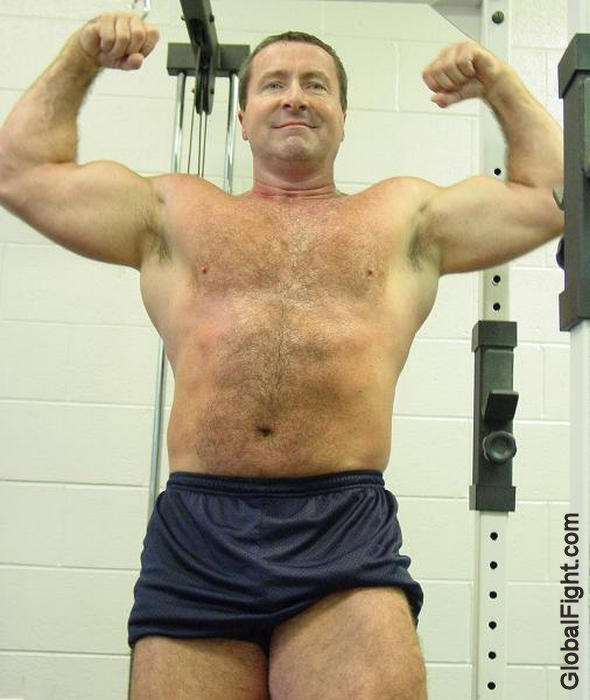 gay police man musclebear gym webcam.jpg