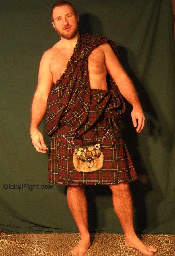 very hot scottish man guy men.jpg