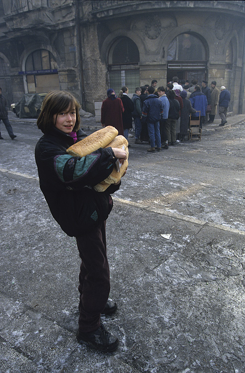 Distribution of bread