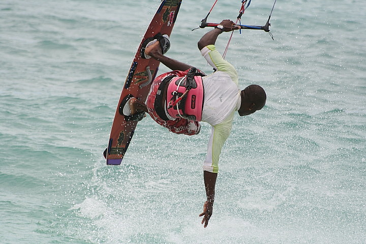 Kite Surfing 13