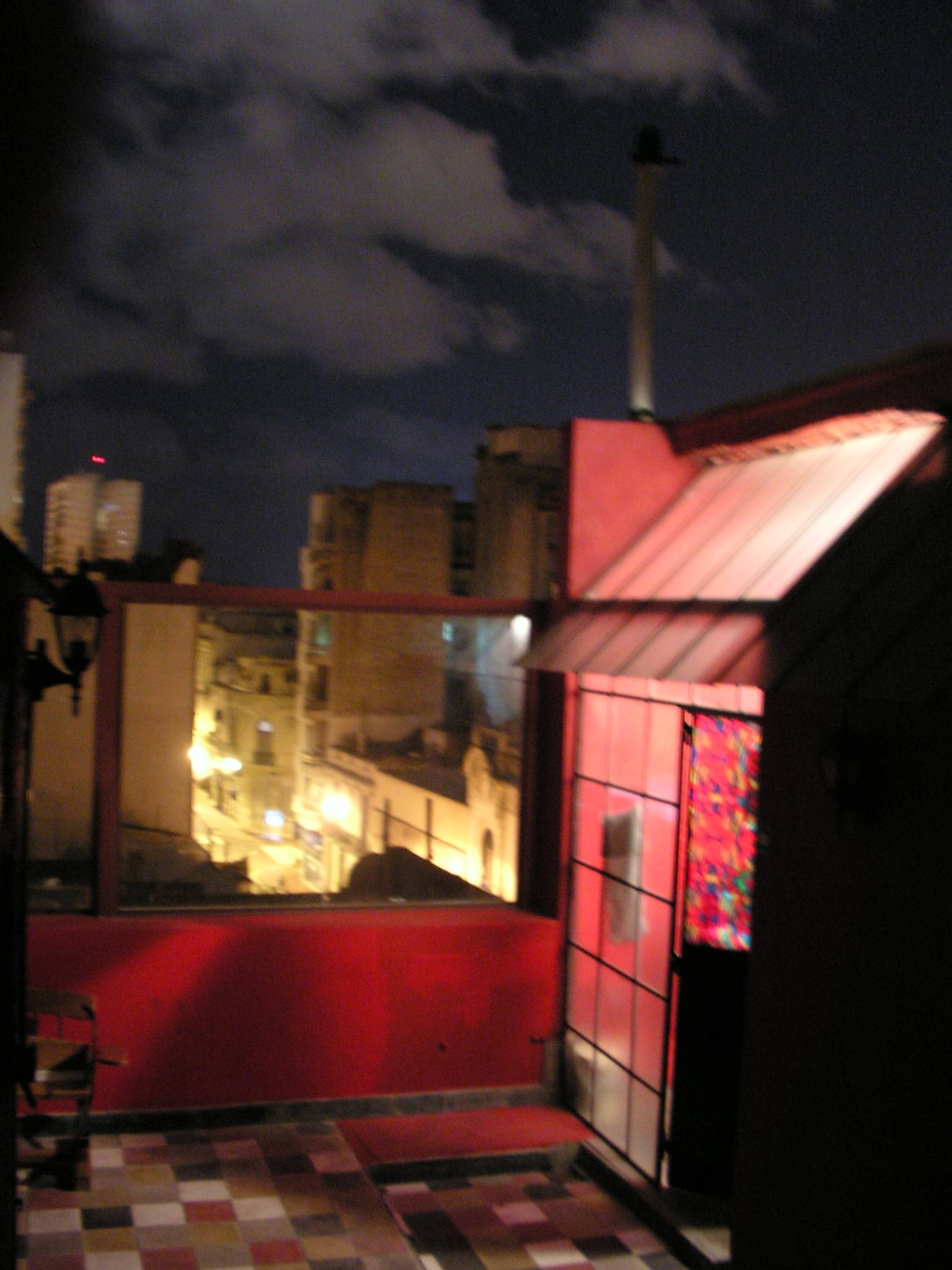 004.JPG