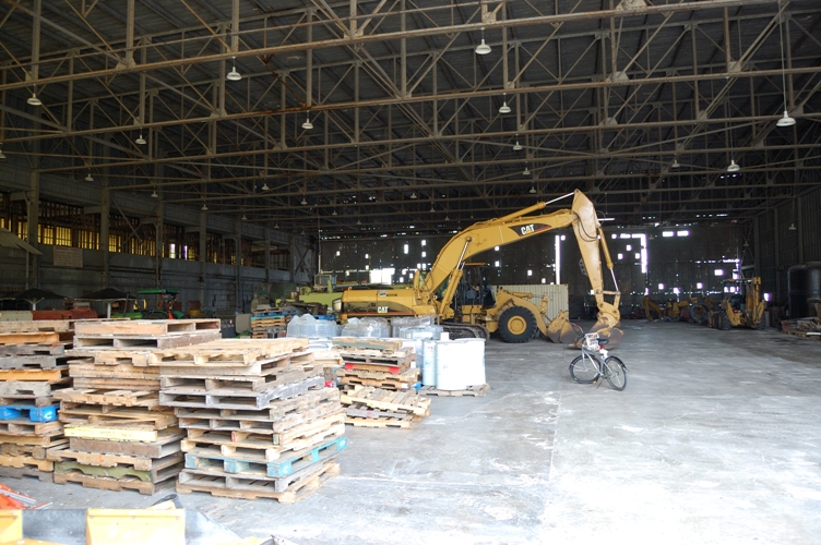 Inside sea plan hanger #2.jpg