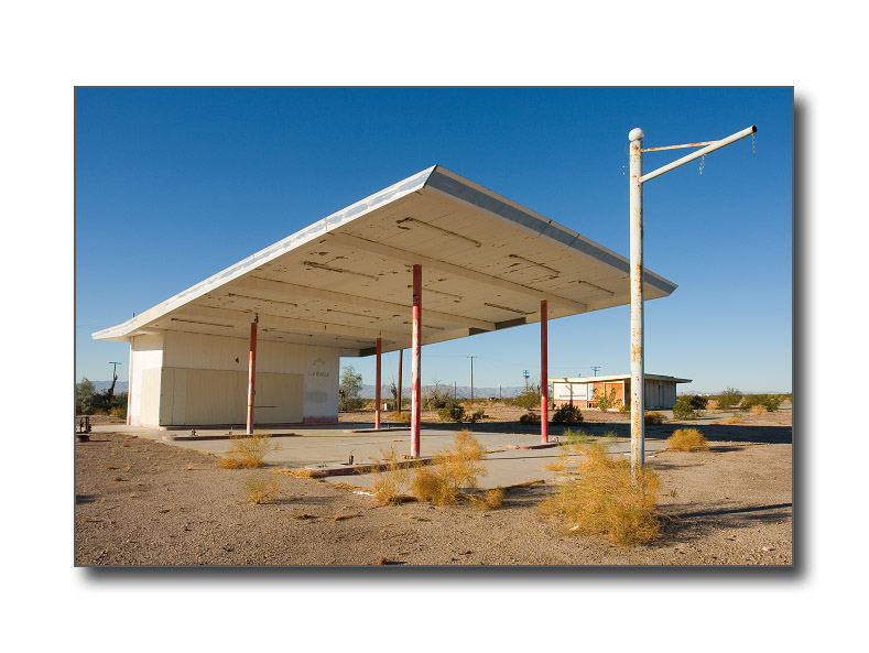 Abandoned Gas Station, Rte. 66East Amboy, CA