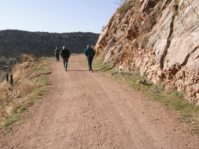 Tunnel Drive Walk