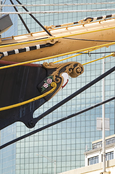 bowsprit, detail