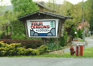 Four Seasons Lodge Sign