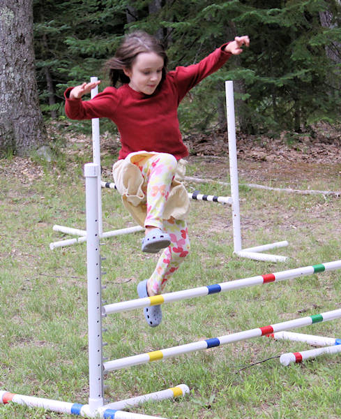 Erin_jumps1576w.jpg