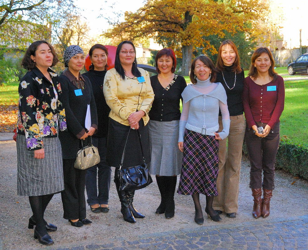 Pbase Group 3 November 15 2006.jpg